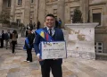 Abel Cantillo fue homenajeado por el Congreso por su impacto social desde la música